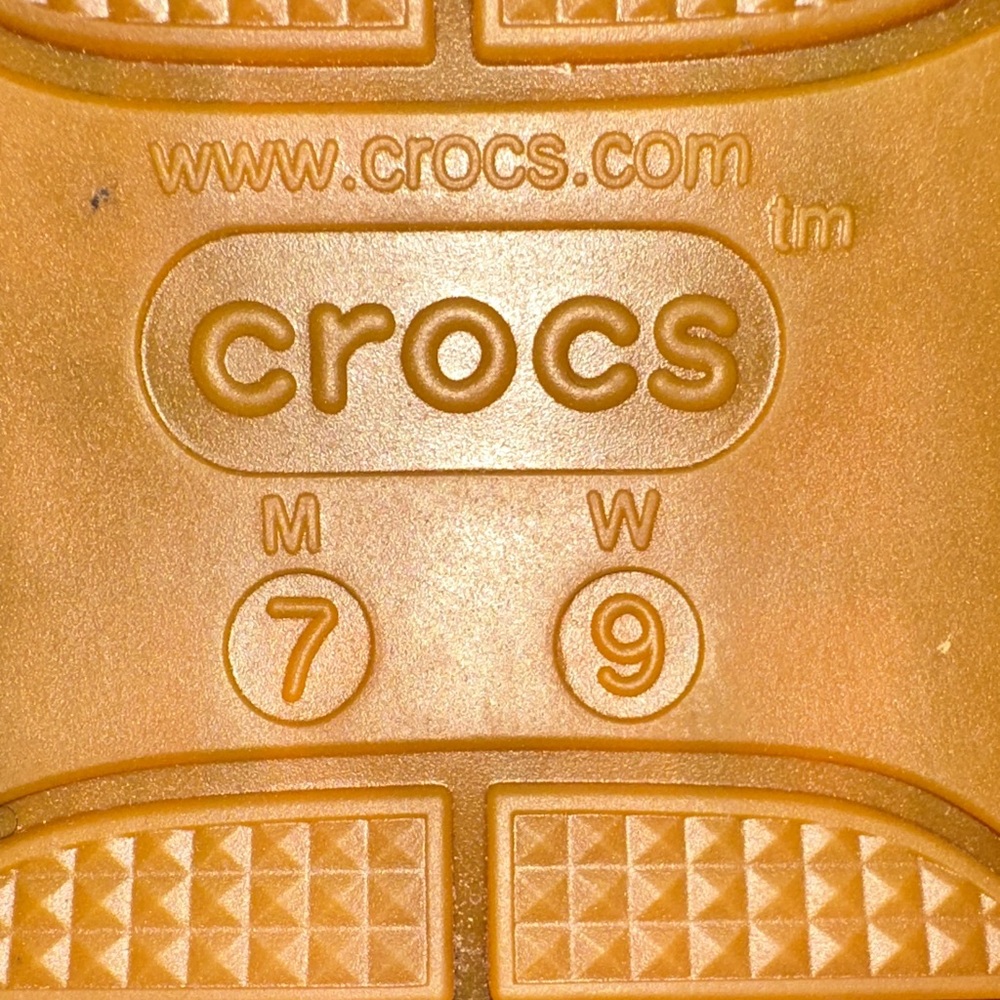 CROCS Women's White Multicolor Pattern Clogs - image 6